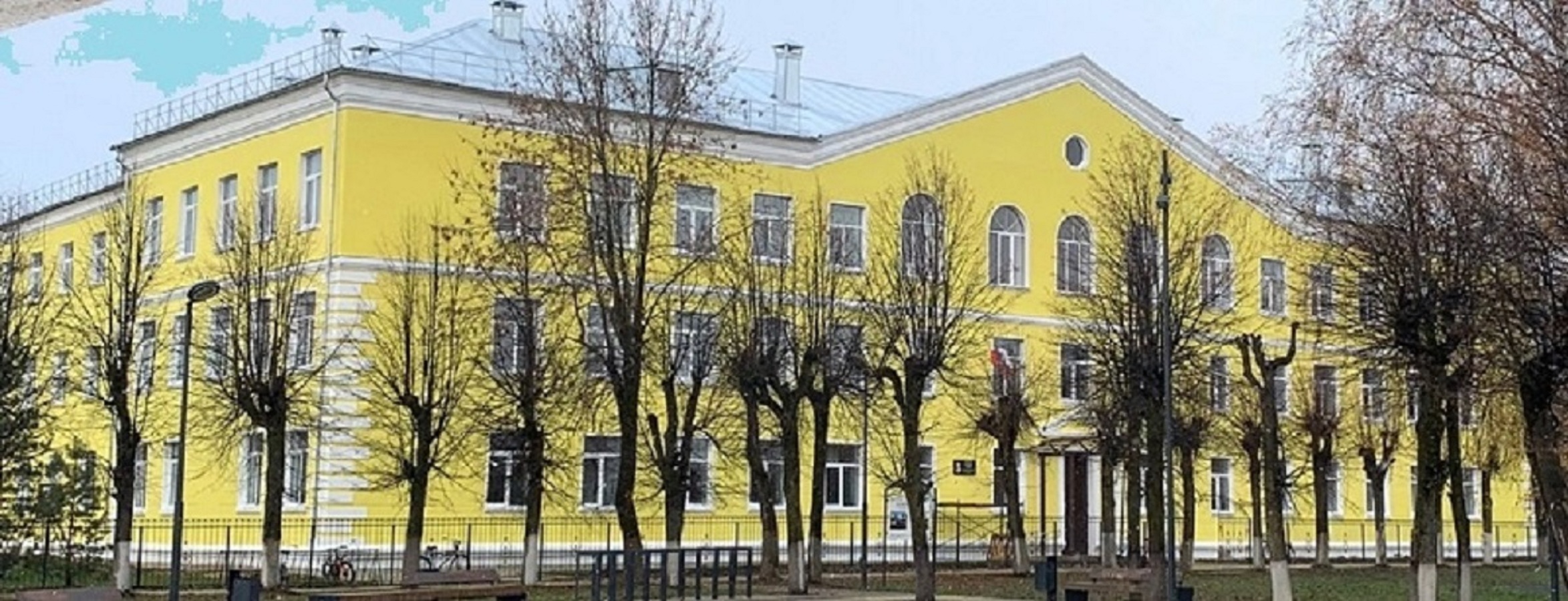 Здание в котором расположена школа.